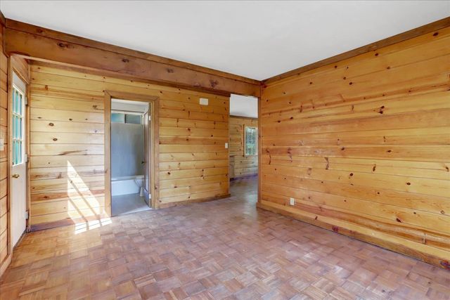 14956 Ballantree Ln, Grass Valley, CA 95949