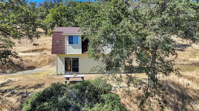 14956 Ballantree Ln, Grass Valley, CA 95949