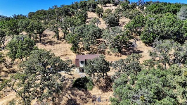 14956 Ballantree Ln, Grass Valley, CA 95949