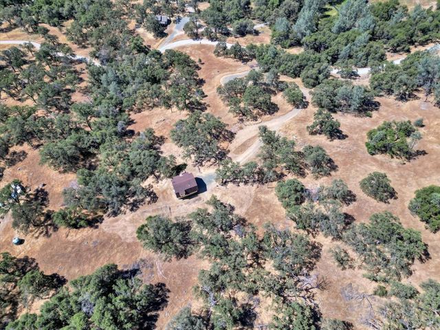 14956 Ballantree Ln, Grass Valley, CA 95949