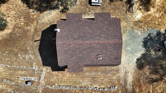 14956 Ballantree Ln, Grass Valley, CA 95949