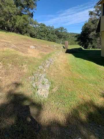 14956 Ballantree Ln, Grass Valley, CA 95949