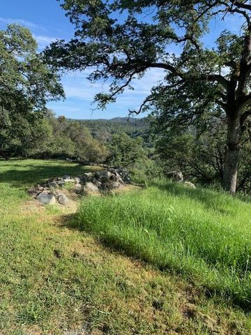 14956 Ballantree Ln, Grass Valley, CA 95949