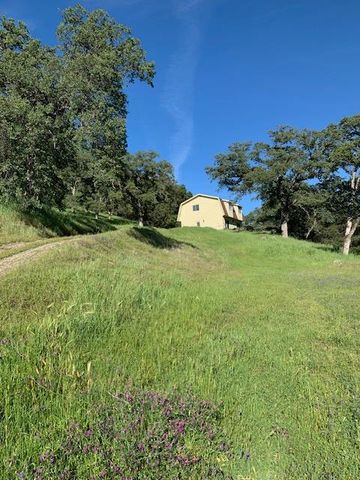 14956 Ballantree Ln, Grass Valley, CA 95949