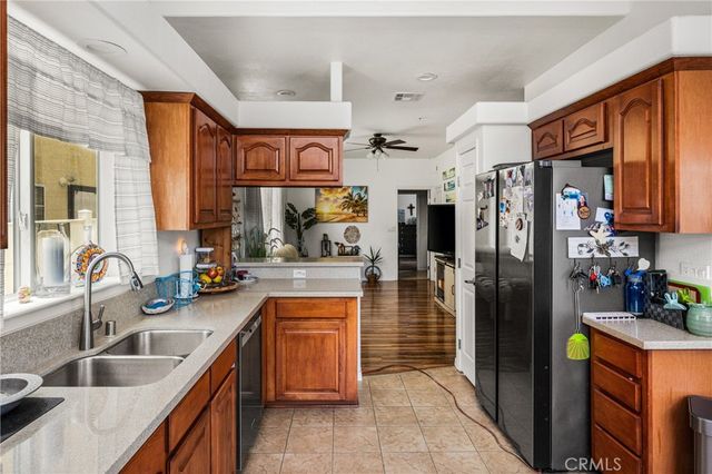 17041 B Lane, Huntington Beach, CA 92647