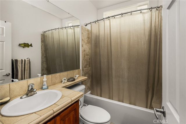 17041 B Lane, Huntington Beach, CA 92647