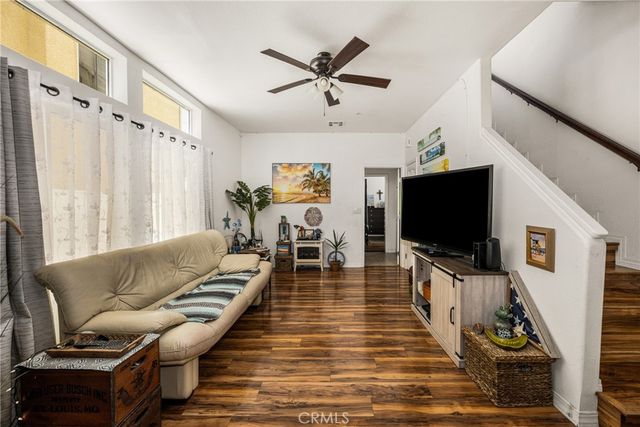 17041 B Lane, Huntington Beach, CA 92647