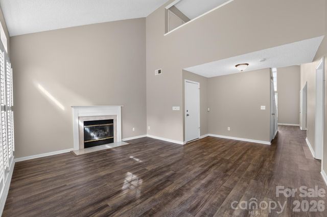 8220 Upsall Court, Charlotte, NC 28215