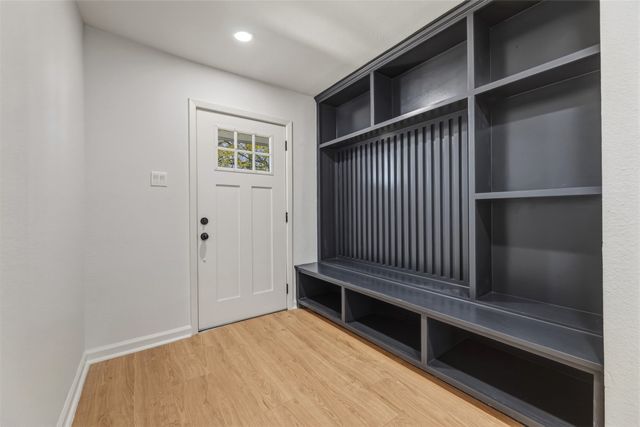 203 Red Bird Court, Cleburne, TX 76058