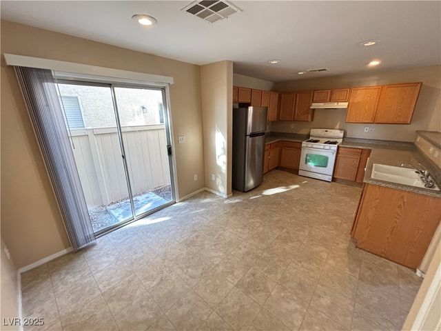 2133 Casa Ladera Street, Las Vegas, NV 89156