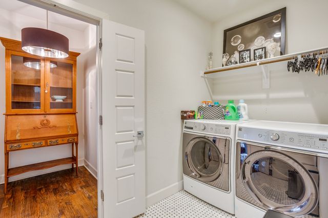 4104 Pershing Avenue, Fort Worth, TX 76107