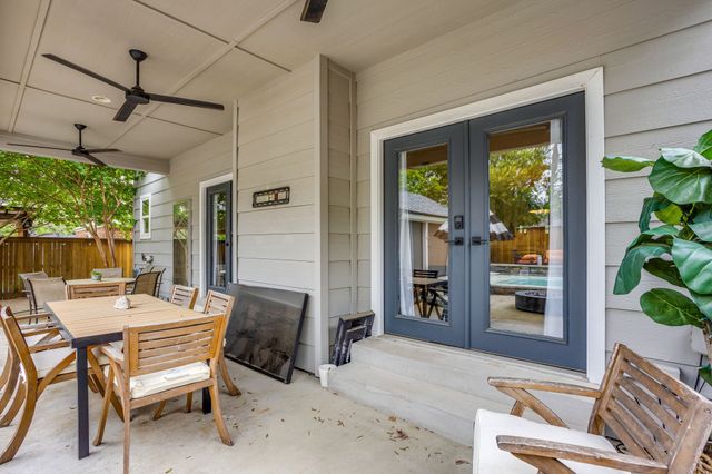 4104 Pershing Avenue, Fort Worth, TX 76107