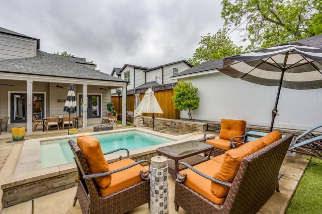 4104 Pershing Avenue, Fort Worth, TX 76107