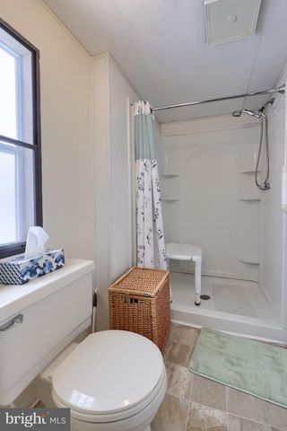 203 THRUSH CT N, Lancaster, PA 17603