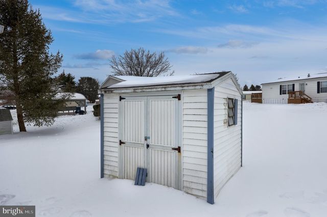 203 THRUSH CT N, Lancaster, PA 17603