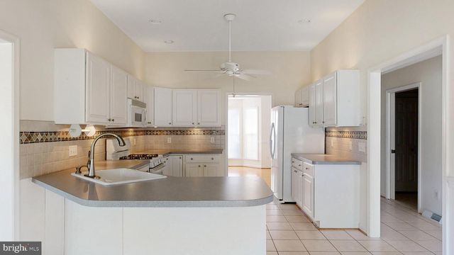 464 ORCHARD GROVE DR, Camden Wyoming, DE 19934