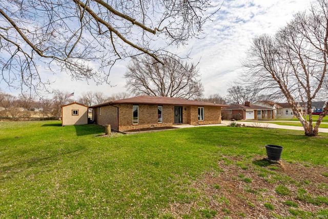 2204 Bluewater Drive, Warsaw, IN 46580