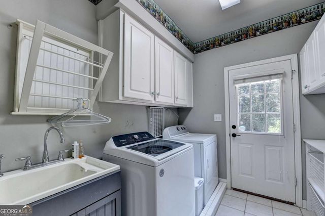 6010 Somerset Court, Suwanee, GA 30024