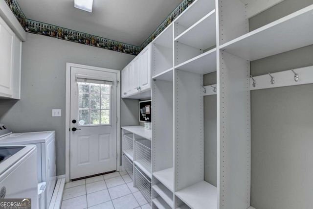 6010 Somerset Court, Suwanee, GA 30024