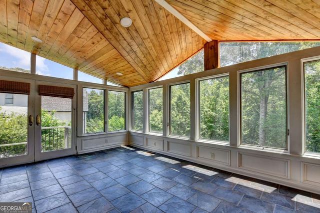 6010 Somerset Court, Suwanee, GA 30024