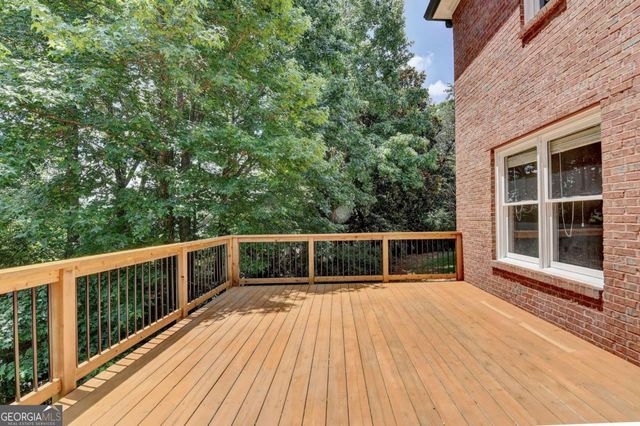 6010 Somerset Court, Suwanee, GA 30024