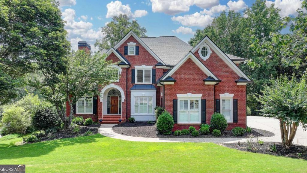 6010 Somerset Court, Suwanee, GA 30024