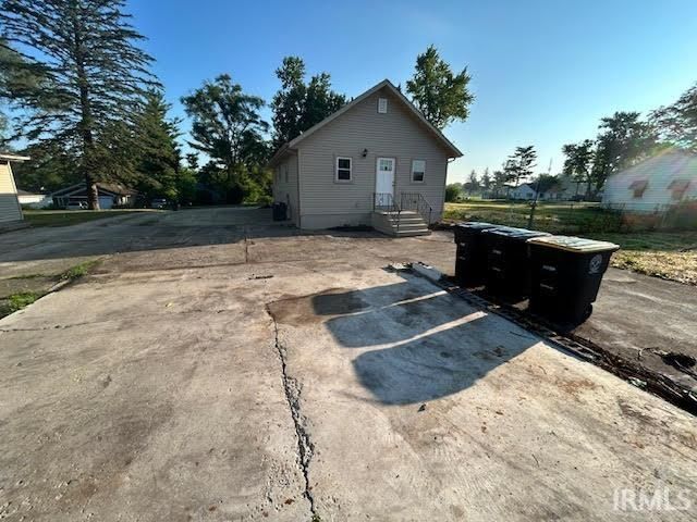 2707 Prairie Grove Drive, Fort Wayne, IN 46809