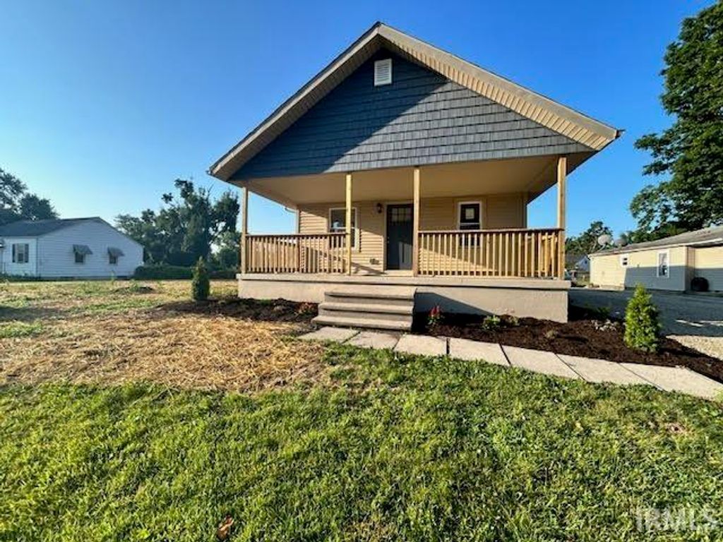 2707 Prairie Grove Drive, Fort Wayne, IN 46809