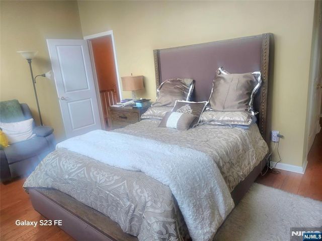 6 Central Avenue 3, Rochelle Park, NJ 07662