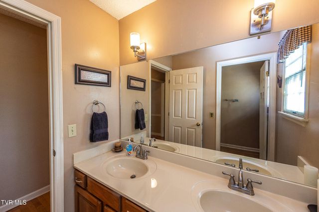 109 Running Deer Trail, Kingsport, TN 37663
