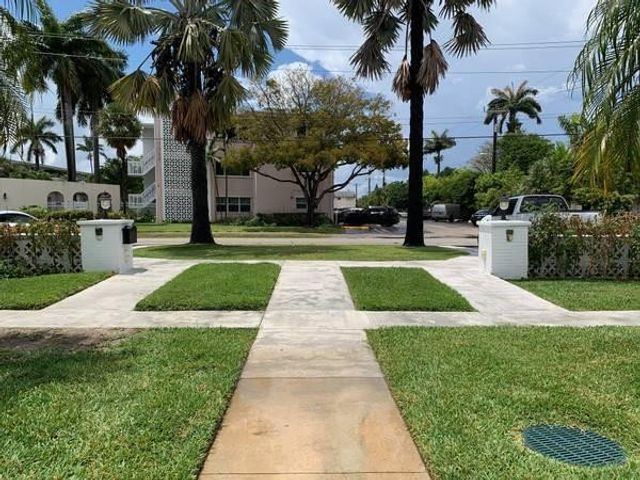 120 NE 10th Avenue 1, Hallandale Beach, FL 33009