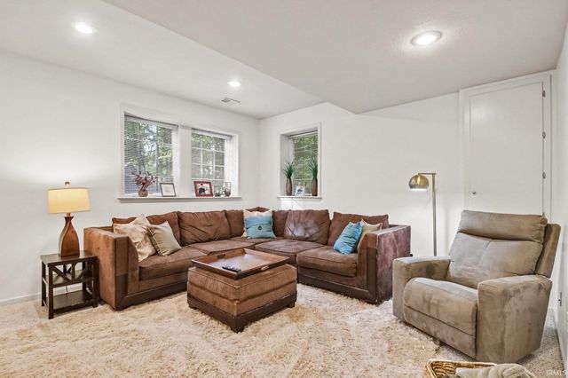 22152 White Spruce Court, South Bend, IN 46628