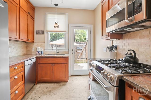 507 Tattnall Street, Savannah, GA 31401