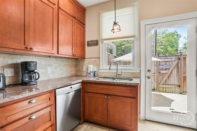 507 Tattnall Street, Savannah, GA 31401