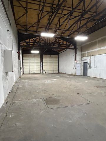 9340 Shaver Road B, Portage City, MI 49024