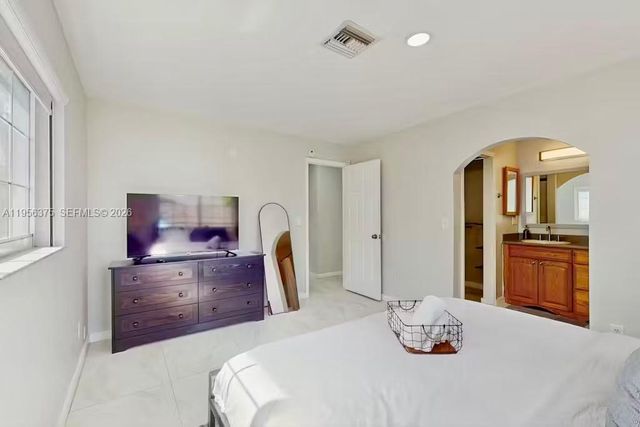 8331 NW 44th Ct, Lauderhill, FL 33351