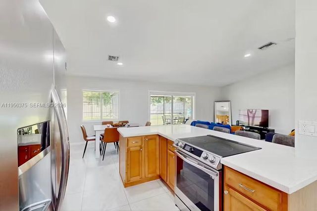 8331 NW 44th Ct, Lauderhill, FL 33351