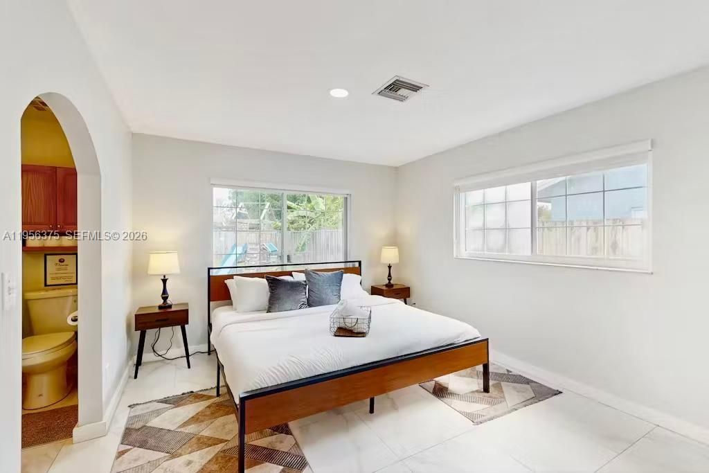 Image 15 of property listing at 8331 NW 44th Ct, Lauderhill, FL 33351