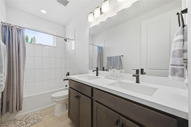 8326 ABALONE LOOP, Parrish, FL 34219