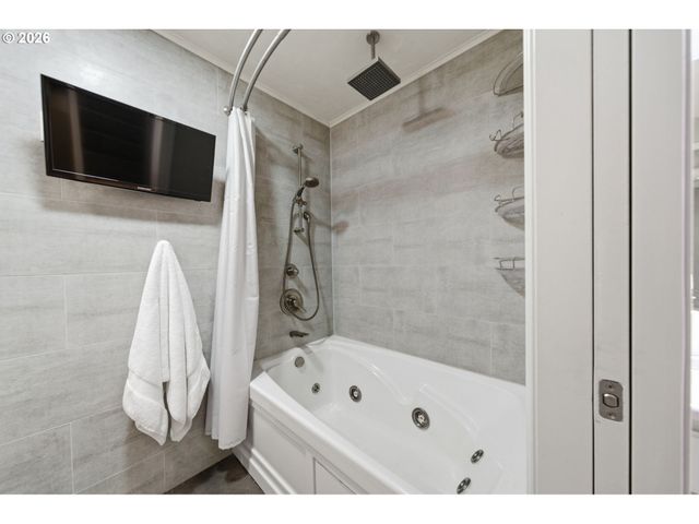 7118 Ne 31ST Ave, Vancouver, WA 98665