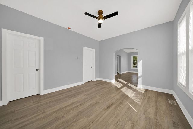 1401 W 72nd Street, Chicago, IL 60636