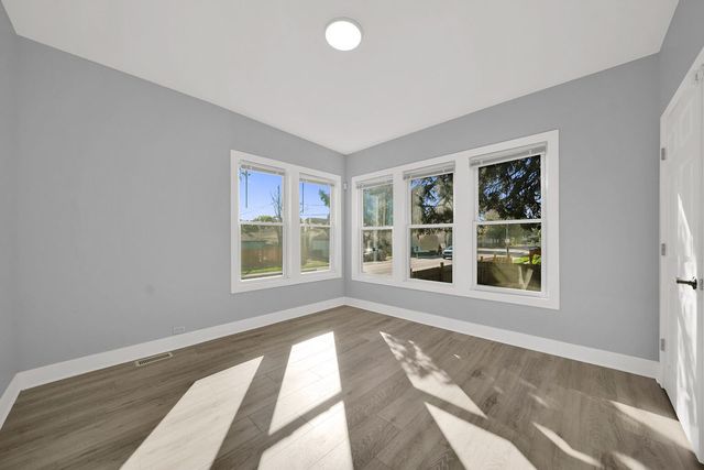 1401 W 72nd Street, Chicago, IL 60636