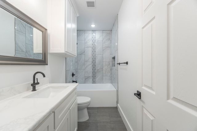 800 E Joplin Road, Bridgeport, TX 76426