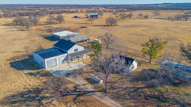 800 E Joplin Road, Bridgeport, TX 76426