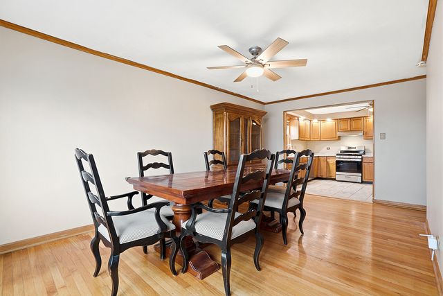 7358 W 115th Street, Worth, IL 60482