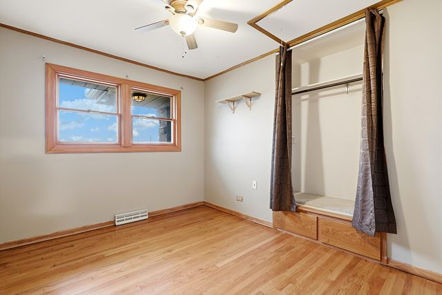 7358 W 115th Street, Worth, IL 60482