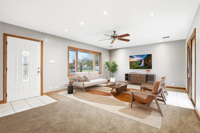 7358 W 115th Street, Worth, IL 60482