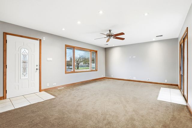 7358 W 115th Street, Worth, IL 60482