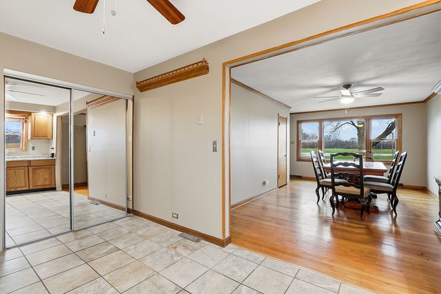 7358 W 115th Street, Worth, IL 60482