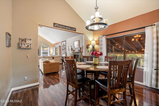 3902 N Calle Entrada, Tucson, AZ 85749